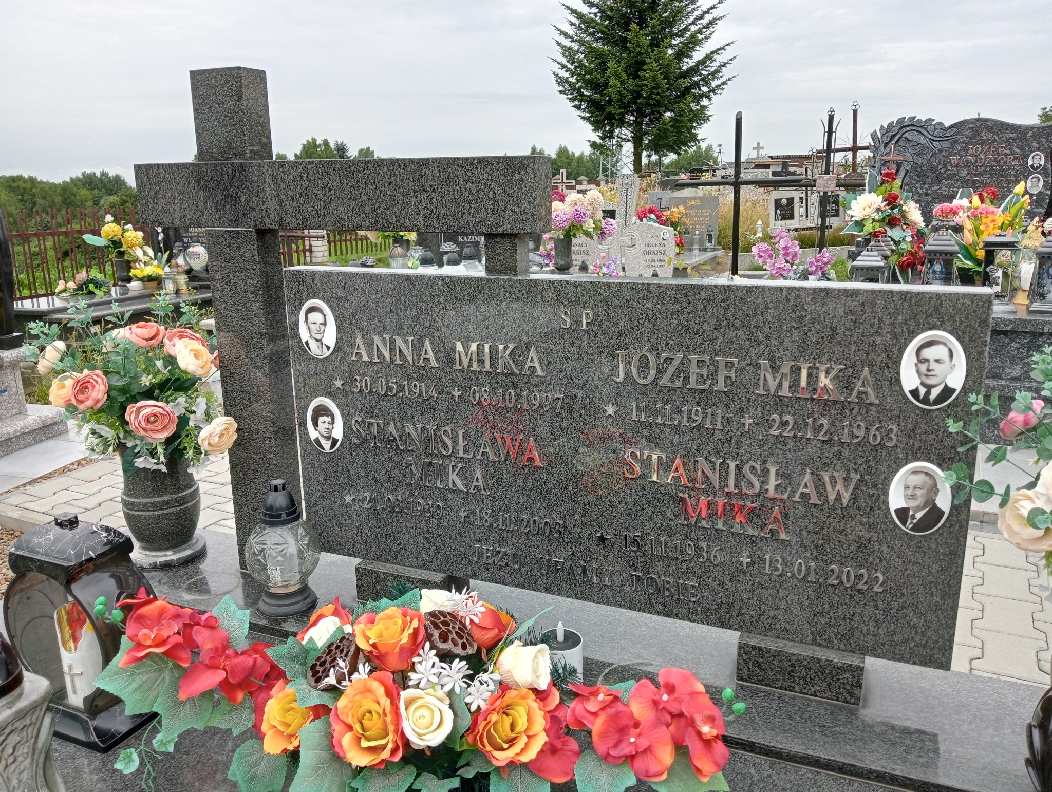 Józef Mika 1911 Woźniki - Grobonet - Wyszukiwarka osób pochowanych