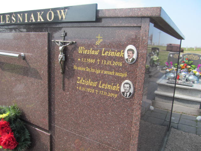 Zdzisław Leśniak 1928 Woźniki - Grobonet - Wyszukiwarka osób pochowanych